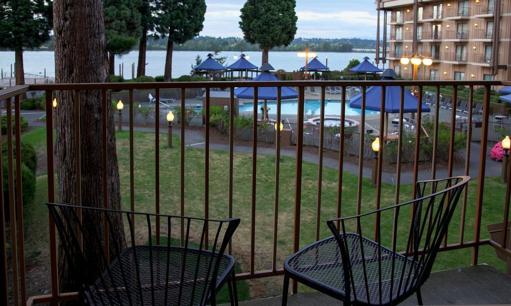 Holiday Inn Portland - Columbia Riverfront, An Ihg Hotel Exterior foto